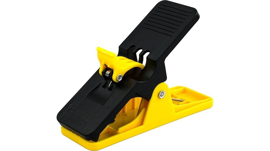 versatile cigar clipping tool